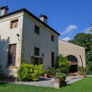 palazzetto-ardi.hotelinveneto.com/